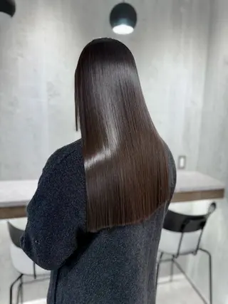 ロング JYO 髪質改善専門家のヘアスタイル