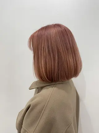 ショート カラー akane .のヘアスタイル