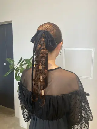 ロング ヘアアレンジ 石川 瑠琉のヘアスタイル