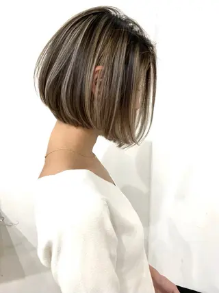 ショート カラー hair studio Zen【ヘアー　スタジオ　ゼン】所属・京都駅/透明感カラー 🖤sakiのヘアスタイル