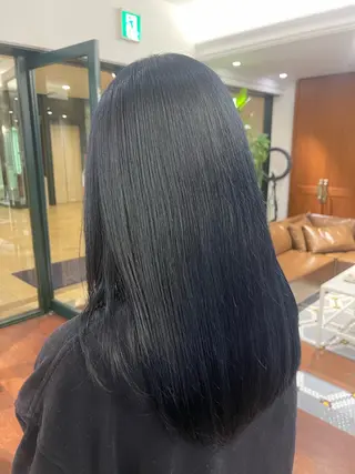 セミロング BEAUTRIUM所属・大前斗夢(リクエスト にて予約下さい)のヘアスタイル