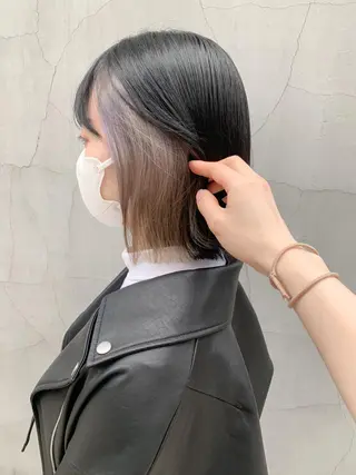 ショート カラー ヘアアレンジ yuka .のヘアスタイル