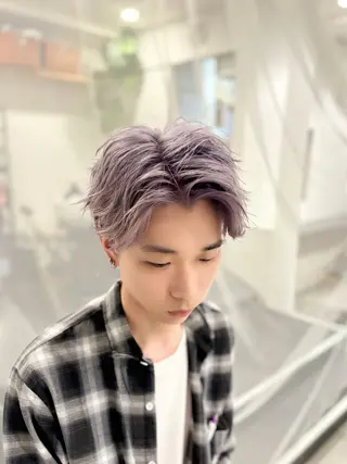 カラー メンズ GaKu/ハイトーン /ブリーチ/レイヤーのヘアスタイル