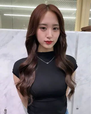 ロング カラー ヘアアレンジ 🎀プルエクステ みまひかる🎀のヘアスタイル