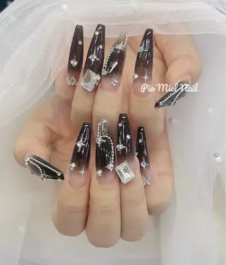 ロング Pio Mielのネイルデザイン