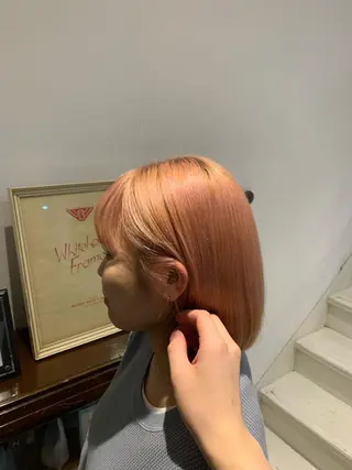 ミディアム 小林 莉菜のヘアスタイル
