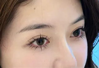 マツエク・マツパ 秋吉 真寿美のネイルデザイン