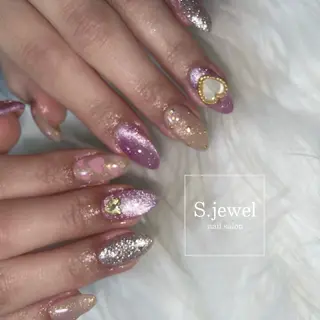 ネイル S♡JEWEL所属・S. JEWELのネイルデザイン