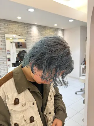 ミディアム カラー casi所属・メンズパーマ／ボブ 星本広海のヘアスタイル