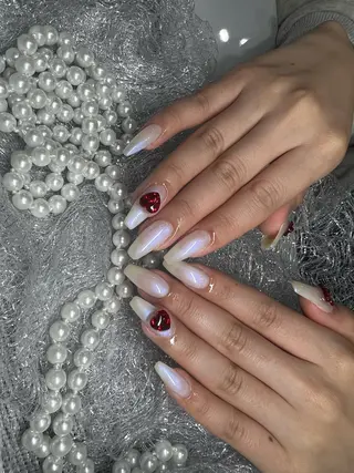 ネイル More Glam 池袋東口店のネイルデザイン