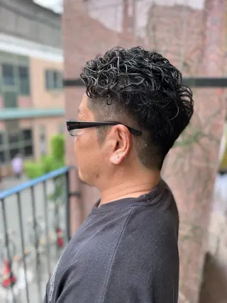 ショート パーマ メンズ Oli-Oli 大田のヘアスタイル