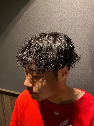 ミディアム 中山 海生のヘアスタイル