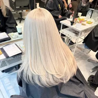 カラー 【🦋ハイトーンリタ ッチ🦋】ENAのヘアスタイル