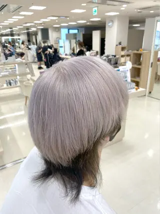 ショート 推し活/韓国/ブリー チカラーminamiのヘアスタイル