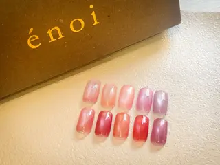 ネイル LEFTNAILS フィルインニュアンスのネイルデザイン