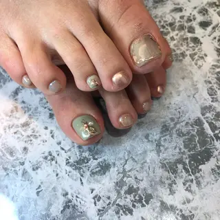 ネイル 河野 弥月のネイルデザイン