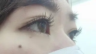 マツエク・マツパ Emiy Beauty Lush所属・Emiy Shinobuのマツエク・マツパデザイン