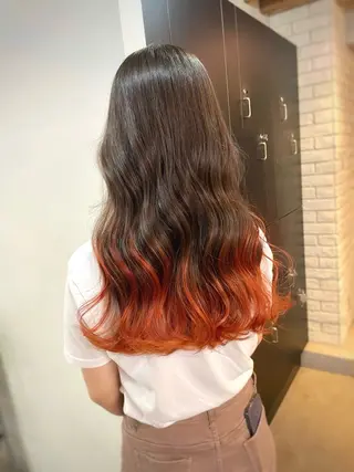 ロング 横山 奈央のヘアスタイル