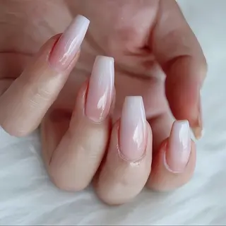 ネイル Li.ure -リユール-所属・nana .のネイルデザイン