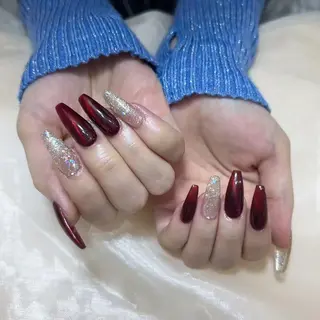 ネイル VIVIAN リサのネイルデザイン