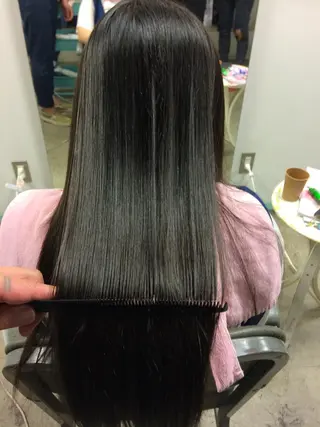 ロング ulu hair by ALIA所属・真砂 明のヘアスタイル