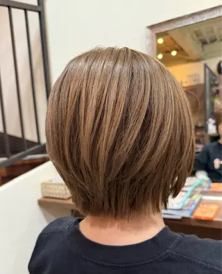 ショート ヘアーウィザーズ所属・高橋 葵のヘアスタイル