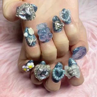 ネイル NailSalon  Ristar所属・Aino 🤍のネイルデザイン