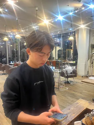 パーマ Belle Ginza並木通り所属・透明感カラー／ メンズ◎／秋葉香乃のヘアスタイル