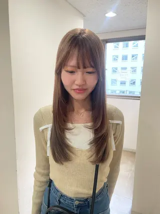 セミロング カラー レイヤーカット 🪐REIKAのヘアスタイル