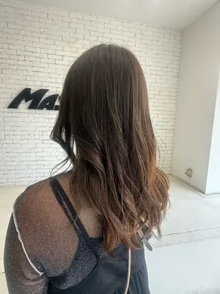 ロング カラー いしはま ななかのヘアスタイル