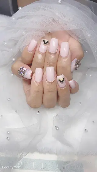 ネイル NailYY所属・NailYY よよのネイルデザイン