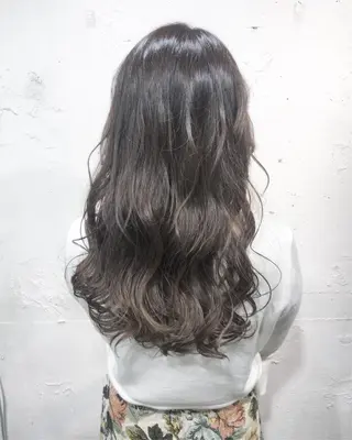 セミロング カラー ヘアアレンジ ✨艶髪✨透明感✨ 山内大樹のヘアスタイル