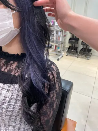 ロング センターパート/眉毛 メンズカットNEXTのヘアスタイル