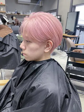 ショート カラー AiM 大名　似合わせカットのヘアスタイル
