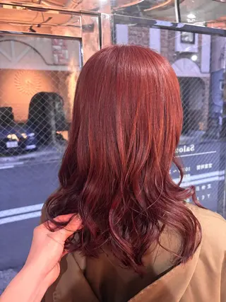 ミディアム カラー 樋口 夏海のヘアスタイル