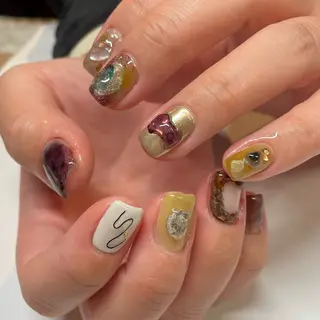 ネイル Manon Yuiのマツエク・マツパデザイン