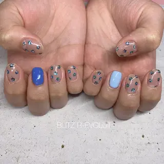 ネイル ☁️BLITZ 🎀笠原雪音🎀のネイルデザイン