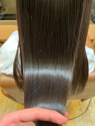 セミロング chez moi igrek所属・大嶋 侑弥のヘアスタイル