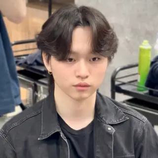 メンズ 新宿/韓国メンズ RIKUパーマのヘアスタイル