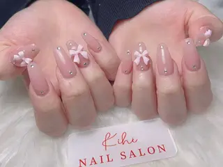 ネイル ユリ🎀長さだし/ パラジェル/持ち込みのネイルデザイン