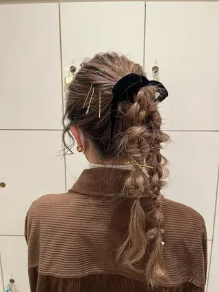 セミロング ヘアアレンジ サソウ ユリエ🥥のヘアスタイル