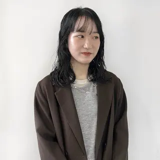 ミディアム 小山夕稀/ニュアンス パーマ/新城のヘアスタイル