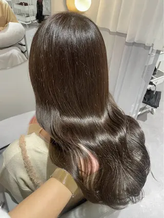 ロング カラー 近藤 若菜のヘアスタイル