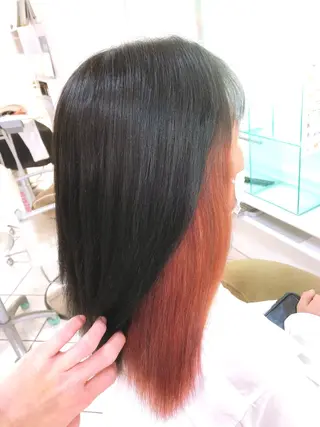 カラー 保住 亮太のヘアスタイル