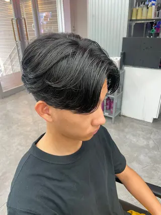 パーマ メンズ メンズ特化✨️ 韓国風パーマ🔥一八のヘアスタイル