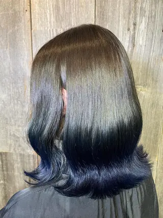 カラー KISS SWAN所属・B E C H I C O〔べち子〕のヘアスタイル