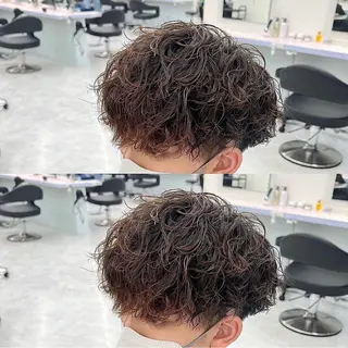 パーマ メンズ 韓国スタイル🇰🇷 トレンドレイヤー🪡のヘアスタイル