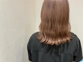 ミディアム カラー 絹村 健人のヘアスタイル