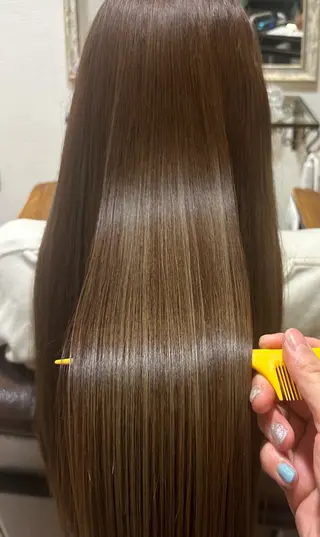 ロング カラー 森岡 砂羽のヘアスタイル