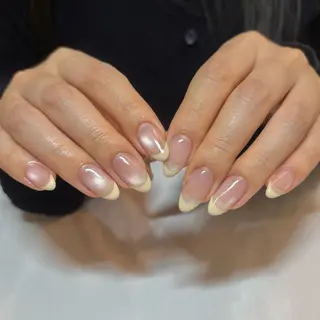 ネイル ⠀ loggy.のネイルデザイン